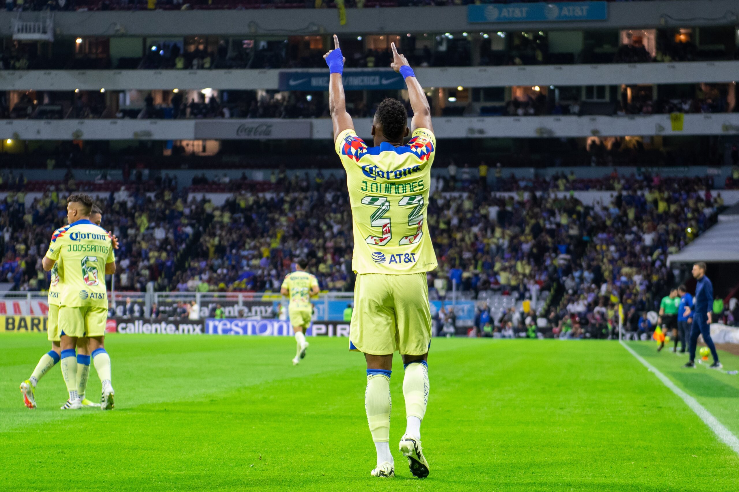 América está invicto contra Cruz Azul en sus últimos cinco enfrentamientos; el marcador global es de 14-3