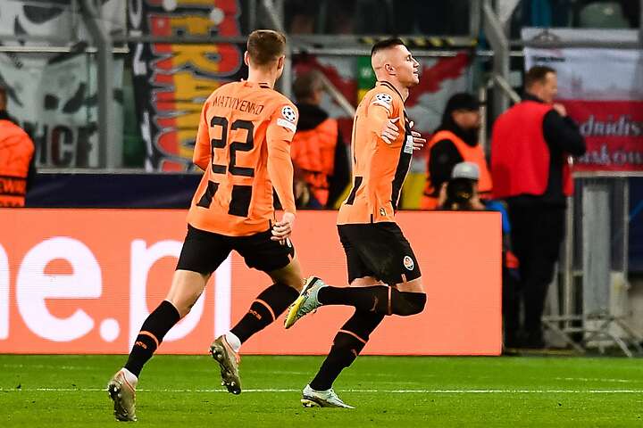 Oleksandr Zubkov aprovechó una desborde por la banda izquierda y de cabeza puso el marcador 1-0