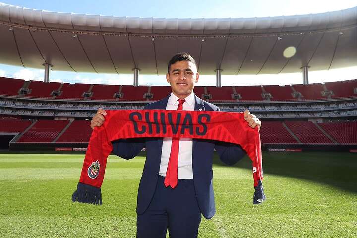 Desde su llegada en el torneo Clausura 2019, el delantero ha participado en 51 anotaciones de las 145 de los Rojiblancos, con 18 goles convertidos