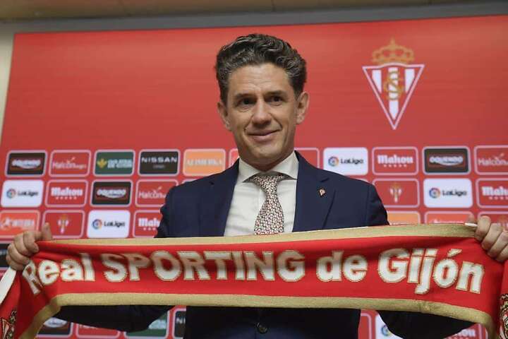 otro grupo inversionista mexicano, Orlegi, adquirió al Sporting de Gijón