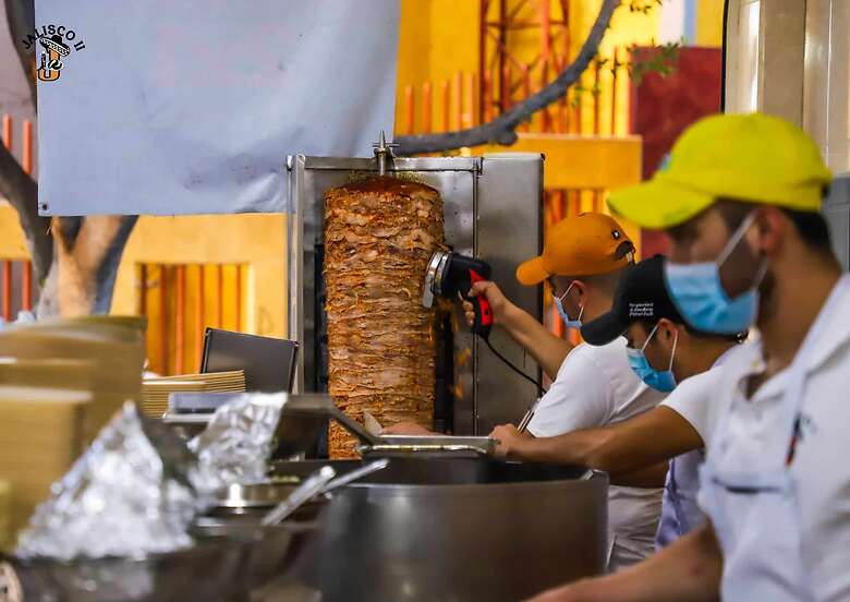 https://www.facebook.com/tacosjaliscodos