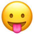 Emoji U+1F61B Cara sacando la lengua