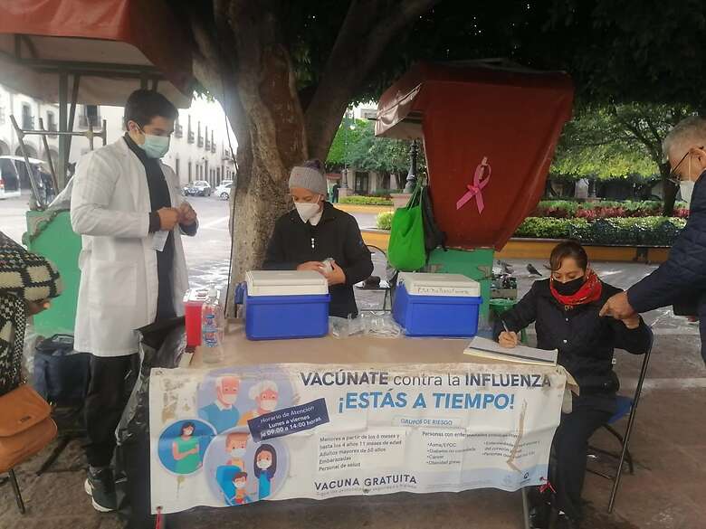 La vacuna se aplica en los centros de salud y en unidades del IMSS, del ISSTE y en el módulo ubicado en Plaza de Armas