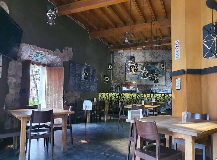 https://www.facebook.com/aldacafe/