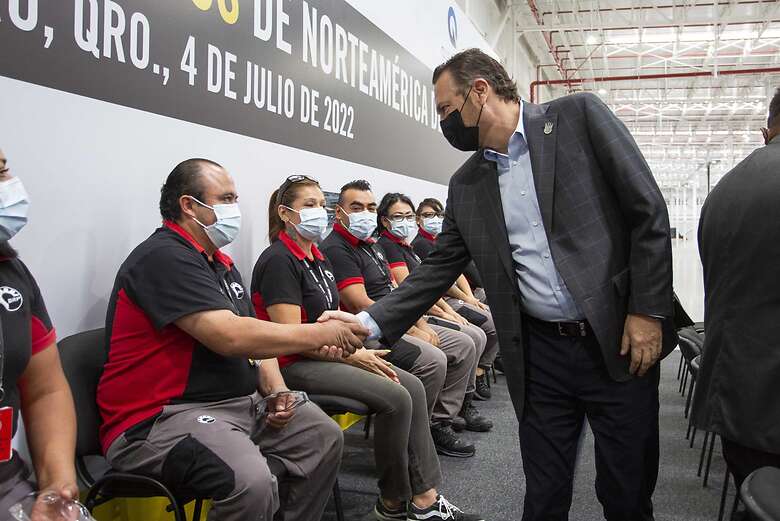Mauricio Kuri encabezó la inauguración del nuevo Centro de Maquinados para Norteamérica del grupo de origen canadiense, Bombardier Recreational Products (BRP)