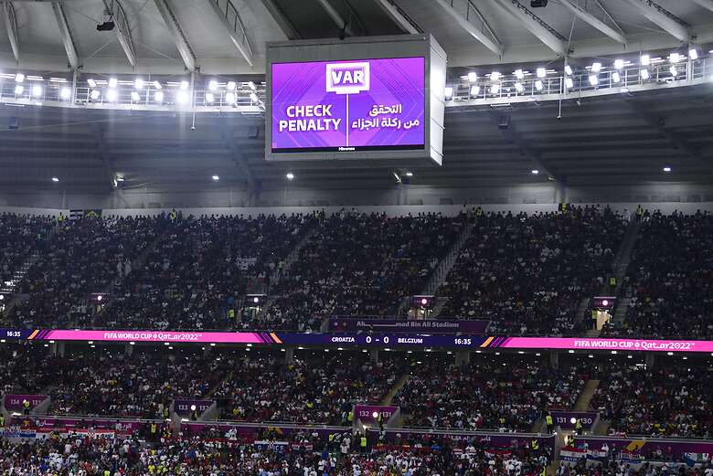 El VAR anuló un penalti en favor en Croacia