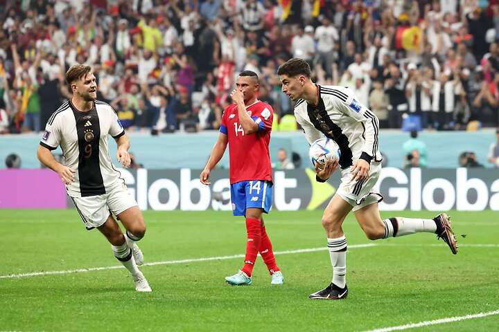 Havertz volvió a entrar solo al área y remató solo para el 3-2