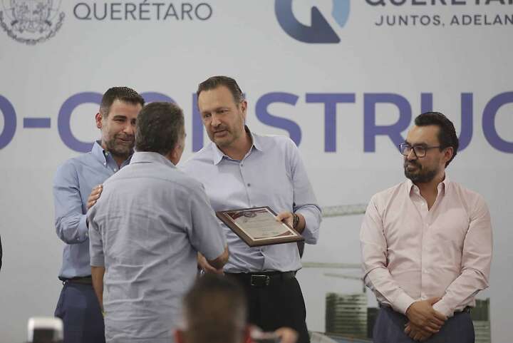 Durante el evento se entregaron reconocimientos por trayectoria, así como al Constructor del Año