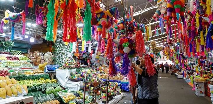 Tal y como las conocemos actualmente, las piñatas surgieron en el Siglo XVI. Foto: Especial