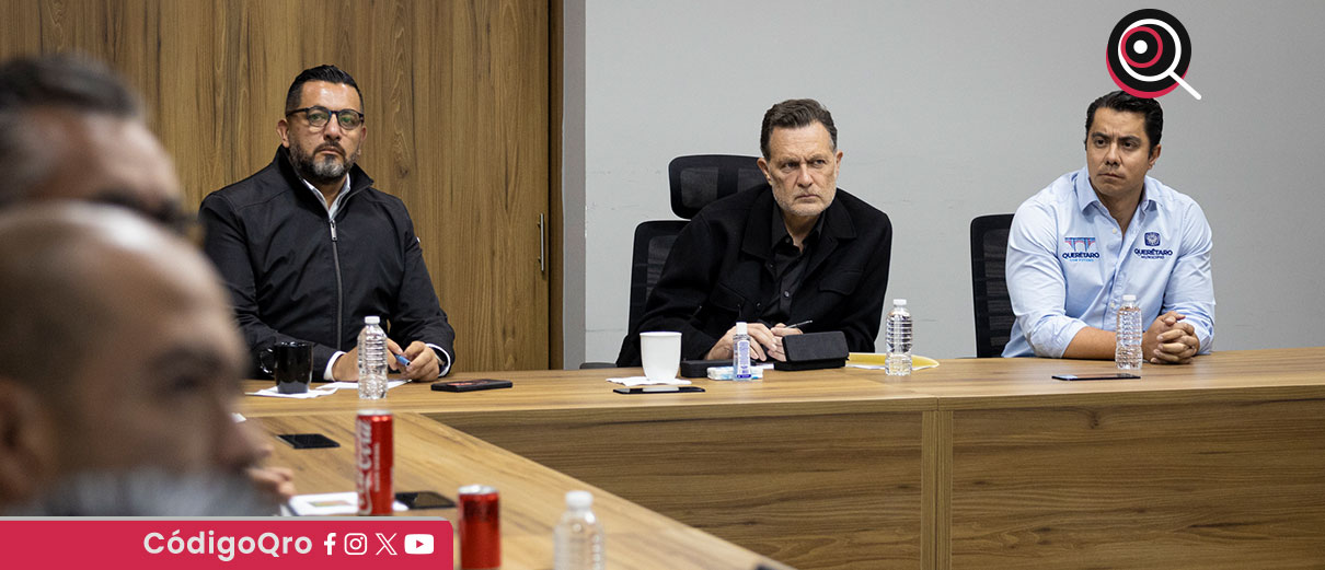 Mauricio Kuri sostuvo una reunión de trabajo con autoridades estatales, así como de los municipios de Querétaro y El Marqués / Foto: Cortesía
