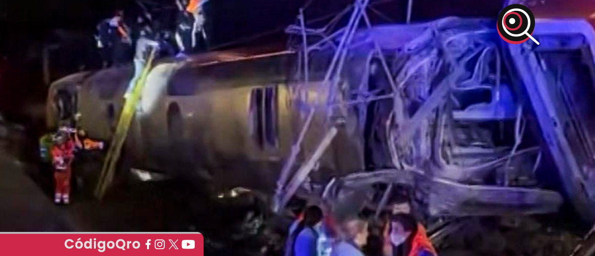 Suman 21 muertos por descarrilamiento de trenes en sur de España