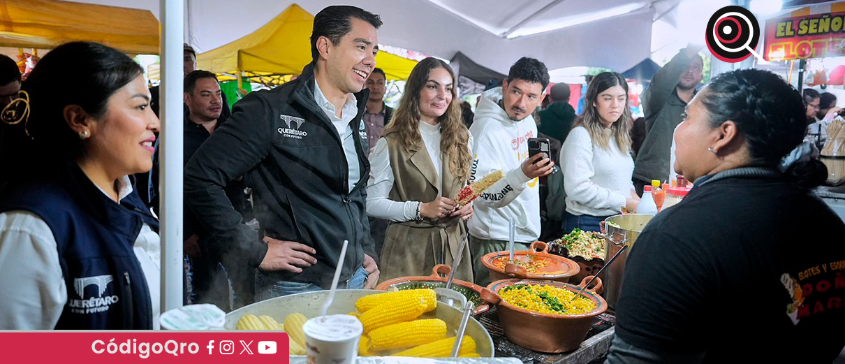 El presidente municipal de Querétaro, Felifer Macías Olvera, acudió a la Feria del Elote y el Esquite. Foto: Especial