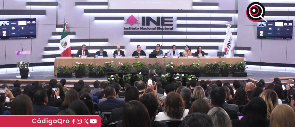 El INE entregó las constancias de los magistrados y jueces federales. Foto: Especial