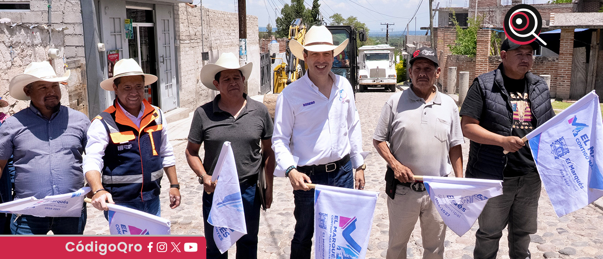 El presidente municipal de El Marqués, Rodrigo Monsalvo, puso en marcha obras en 3 comunidades. Foto: Especial