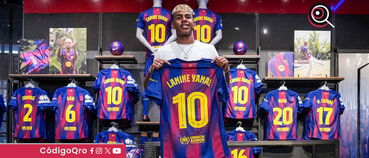Lamine Yamal firmó este miércoles su renovación con el FC Barcelona hasta 2031. Durante el acto también se hizo oficial que usará el dorsal '10' / Foto: Cortesía