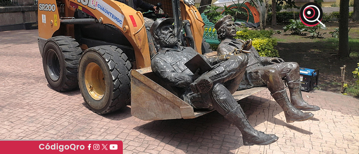 Quitan estatuas de Fidel Castro y Ernesto "Che" Guevara de la alcaldía Cuauhtémoc. Foto: Agencia EFE