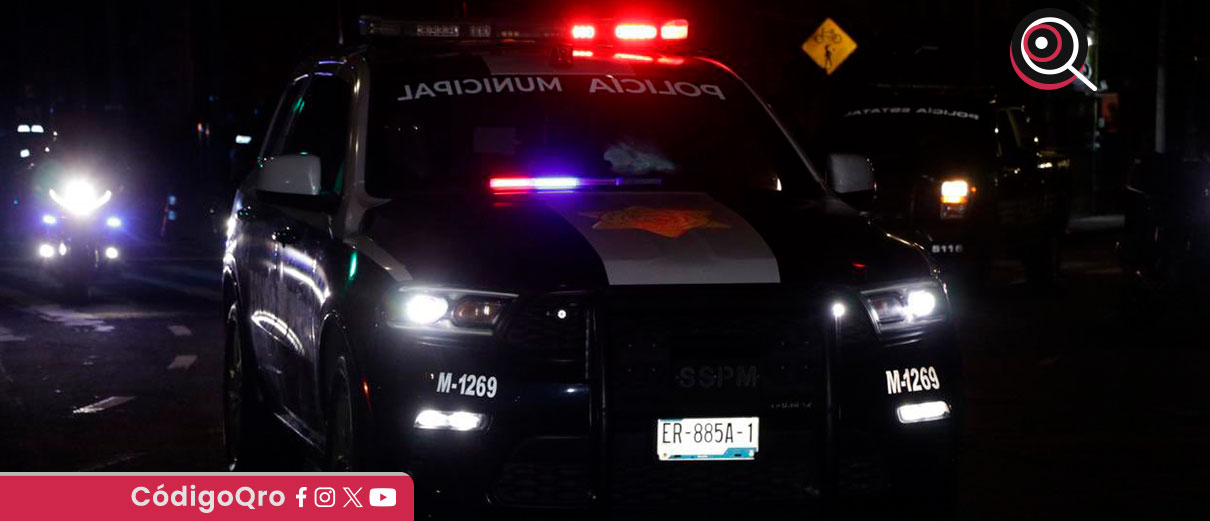 Una mujer fue detenida tras agredir verbalmente a personal e intentar ingresar por la fuerza a zonas restringidas dentro de la Secretaría de Seguridad Pública del Municipio de Querétaro / Foto: Cortesía