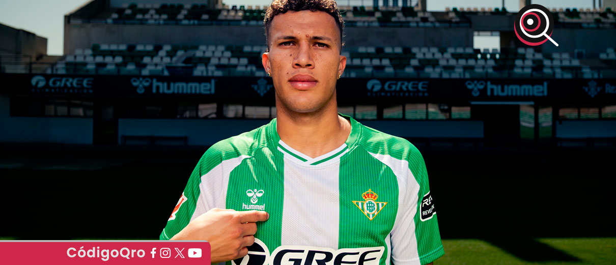 Nelson Deossa es nuevo refuerzo del Betis tras salir de Rayados; firmó contrato hasta 2030 y ya trabaja bajo las órdenes de Pellegrini en Marbella / Foto: Mexsport