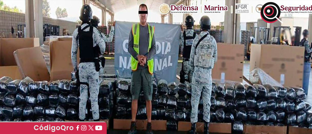 Mediante el uso de Rayos X, los agentes identificaron densidades que no coincidían con la mercancía declarada, por lo que se realizó una inspección física / Foto: Cortesía