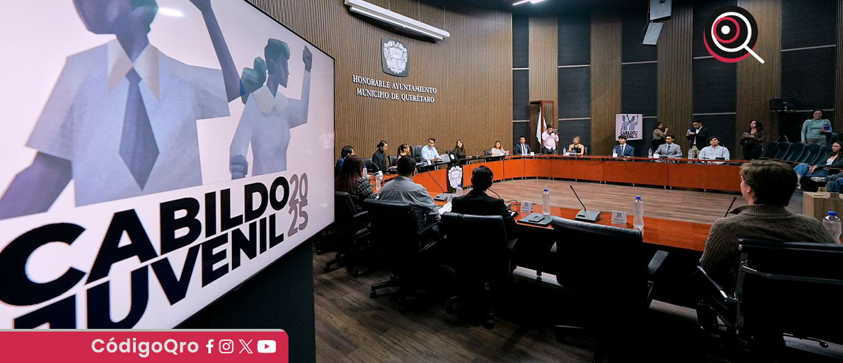 Jóvenes de 18 a 29 años asumieron cargos simbólicos en el Cabildo Juvenil 2025; una de sus propuestas será turnada a comisión para su análisis y posible aprobación / Foto: Cortesía