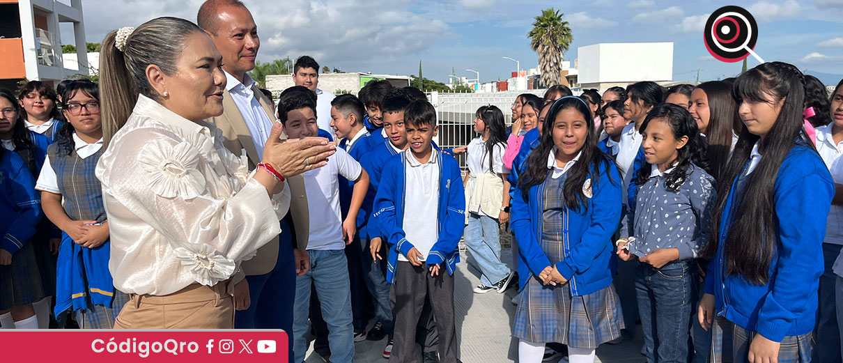 Quintanar Mejía informó que el arranque de labores escolares transcurrió sin contratiempos / Foto: Cortesía