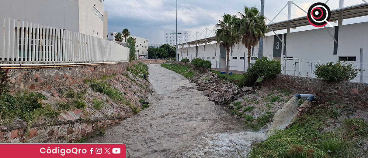 Eric Gudiño Torres, secretario de Gobierno del estado de Querétaro, confirmó que la quinta víctima de las lluvias torrenciales del viernes 22 de agosto por la noche es una persona en situación de calle / Foto: Mauricio Hernández