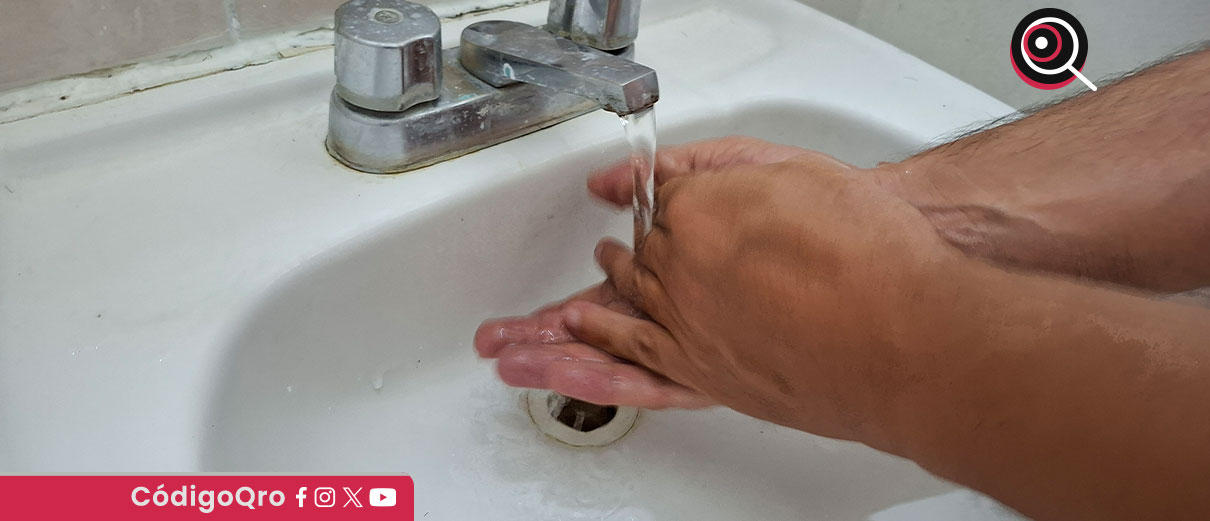 El secretario de Gobierno del municipio de El Marqués, Alejandro Meré Montes, explicó que 17 colonias de la demarcación resultarían afectadas en cuanto al abastecimiento de agua / Foto: Cortesía