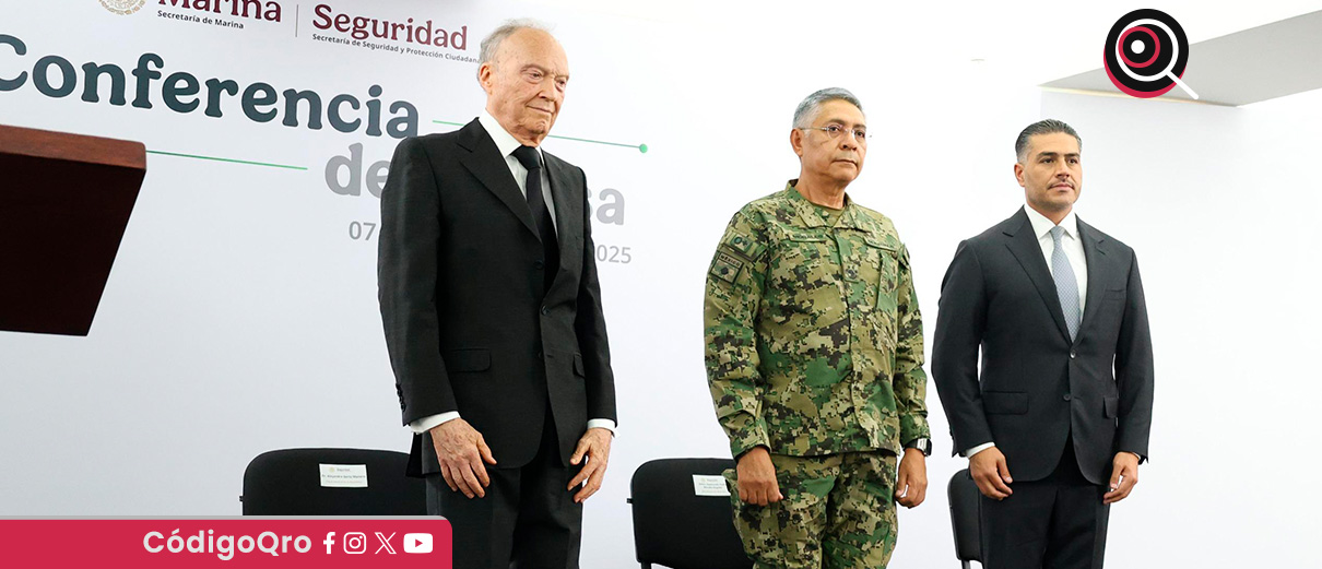 El gabinete de seguridad confirmó la captura de un vicealmirante de la Secretaría de Marina por contrabando de combustible. Foto: Especial