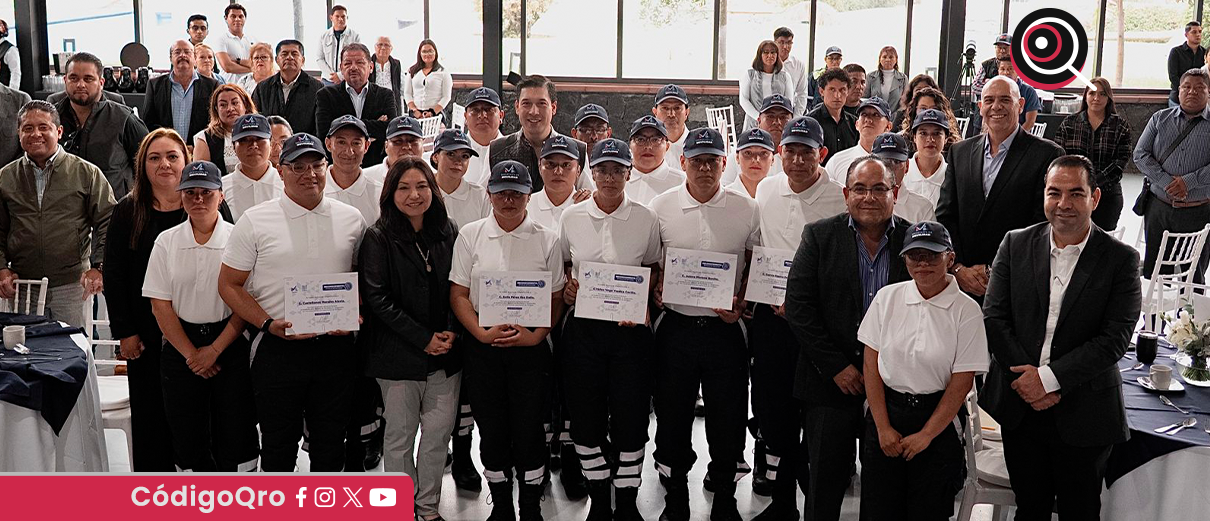 rinden protesta, 21 oficiales, Secretaría de Movilidad, El Marqués,