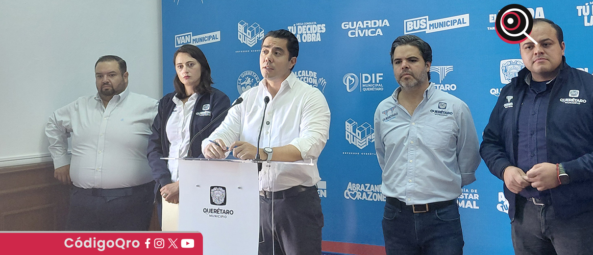 El presidente municipal de Querétaro, Felipe Fernando Macías Olvera, anunció apoyos para personas afectadas por las lluvias recientes. Foto: Mónica Gordillo