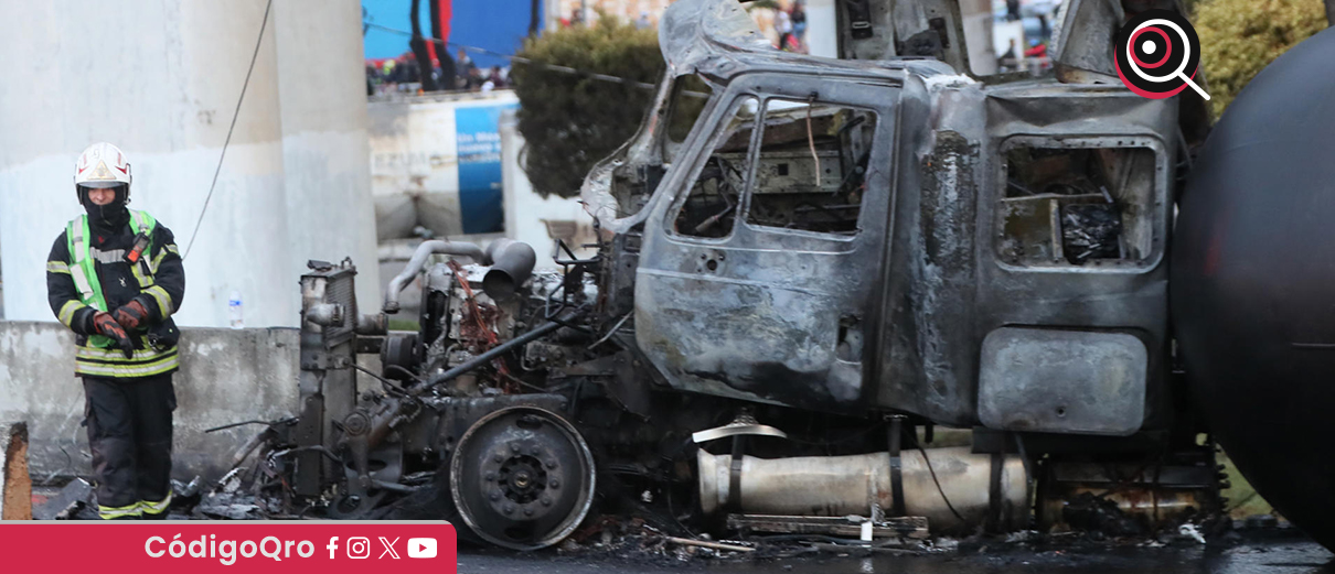 Suman 9 personas muertas por la explosión de una pipa de gas en Iztapalapa. Foto: Agencia EFE