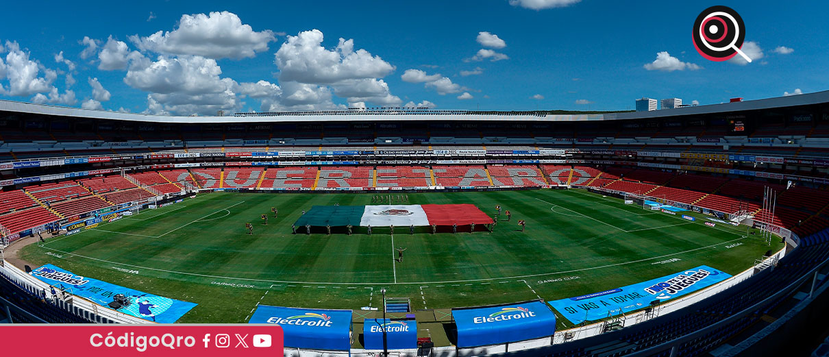 Linda Luz Luna Rangel manifestó que, ya que el nuevo contrato de comodato no lo impide, serán la FMF y el Club Querétaro quienes determinarán el ingreso de la Barra Resistencia Albiazul al estadio La Corregidora / Foto: Mexsport