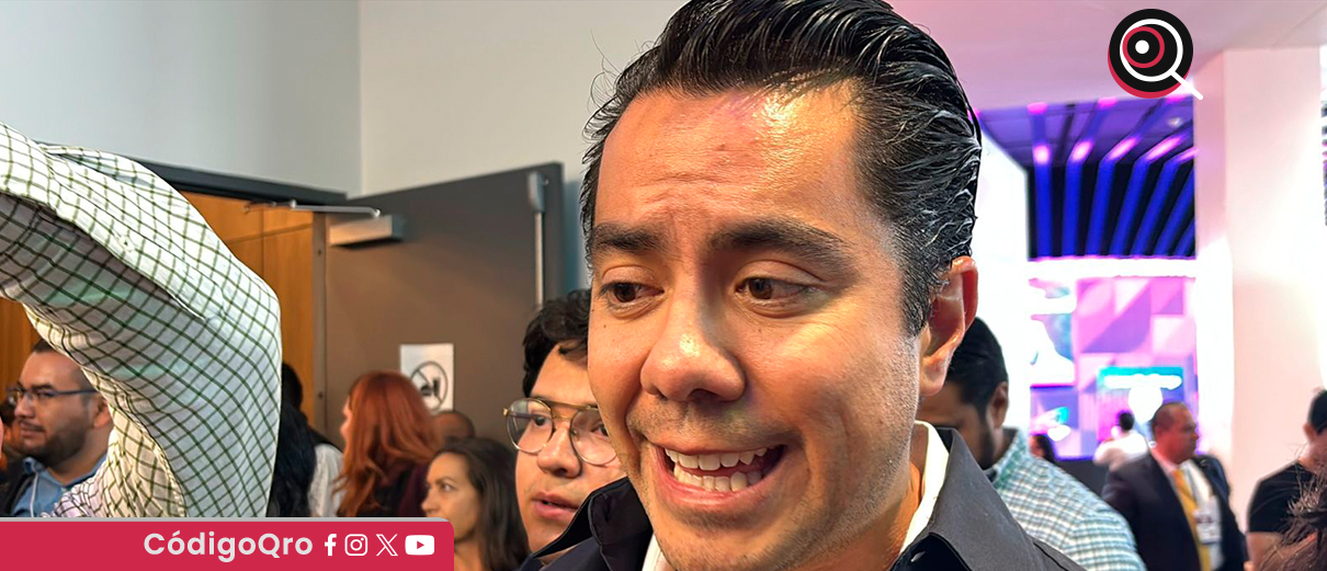 El presidente municipal de Querétaro, Felifer Macías, urgió al Congreso Local a aprobar la iniciativa sobre homicidio vial. Foto: Especial