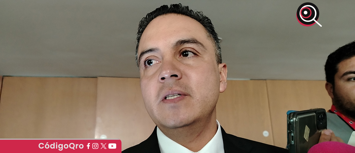 El secretario de Gobierno, Eric Gudiño, garantizó diálogo con los partidos políticos. Foto: Olivia Arredondo