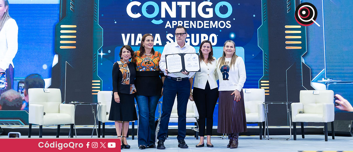 Mauricio Kuri encabezó la inauguración de “Contigo Aprendemos 2025” y la firma del pacto “10 por la lectura” / Foto: Cortesía