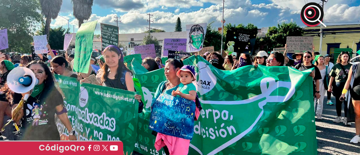 Mujeres marcharon en Querétaro por el Día de Acción Global por el Aborto Legal y Seguro, Foto: Olivia Arredondo