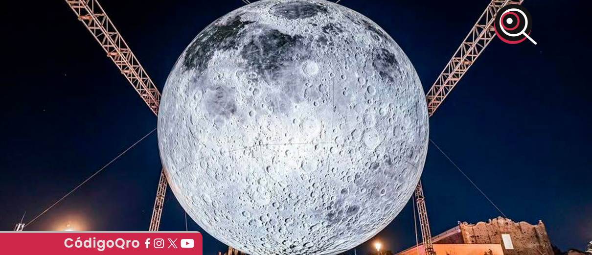 Políticos de Morena criticaron la instalación de la Luna en el Centro Histórico. Foto: Especial