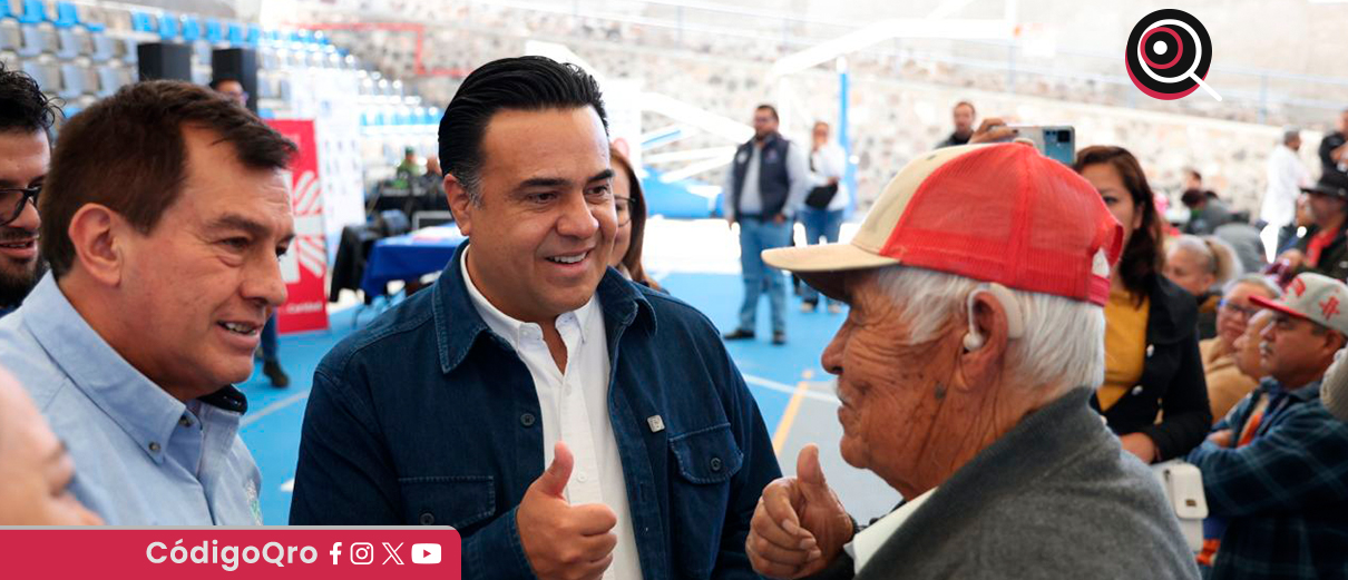 El titular de Sedesoq, Luis Bernardo Nava Guerrero, encabezó una jornada de salud en Corregidora