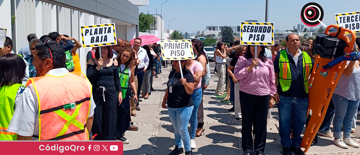 Más de 140 participaron en el simulacro de sismo en el Congreso del Estado de Querétaro