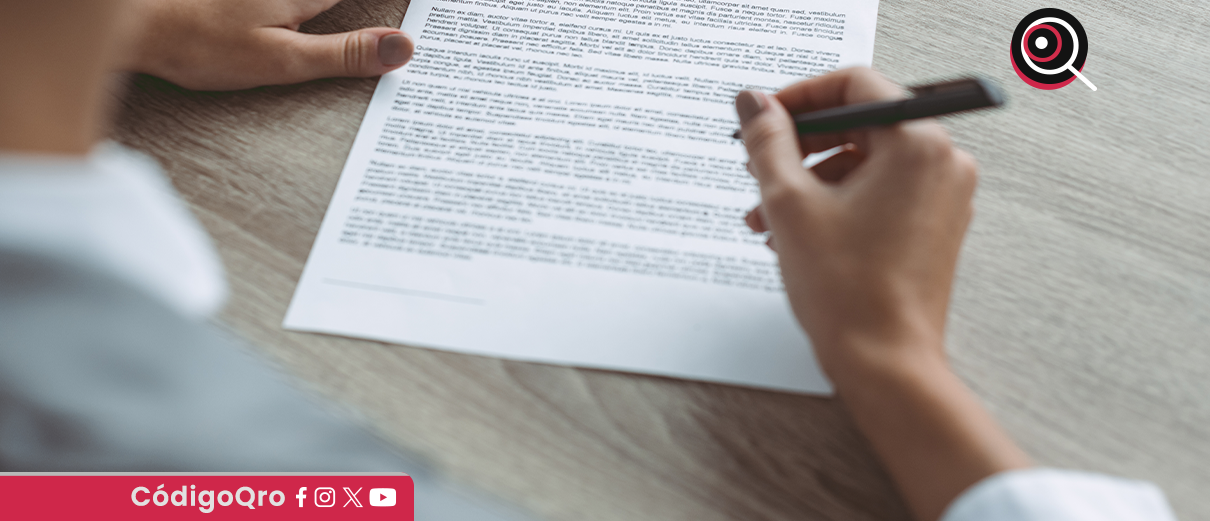 Firma de contrato laboral