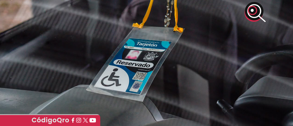 El DIF Municipal de Corregidora ha entregado más de 800 tarjetones de estacionaamiento a personas con discapacidad