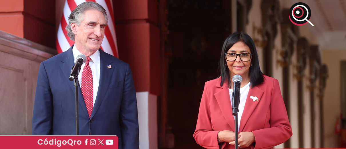 La presidenta encargada de Venezuela, Delcy Rodríguez, recibió al secretario del Interior de Estados Unidos