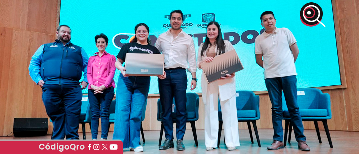 En BLOQUE, el presidente municipal de Querétaro, Felifer Macías, entregó computadoras del programa Conectados