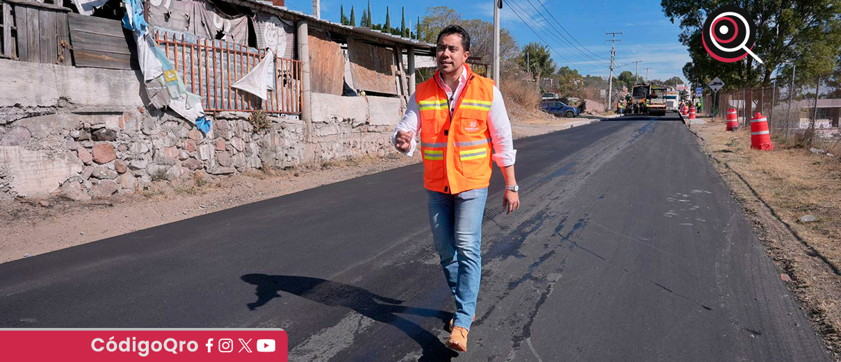 El presidente municipal de Querétaro, Felifer Macías, supervisó el avance de obras en Santa Rosa Jáuregui