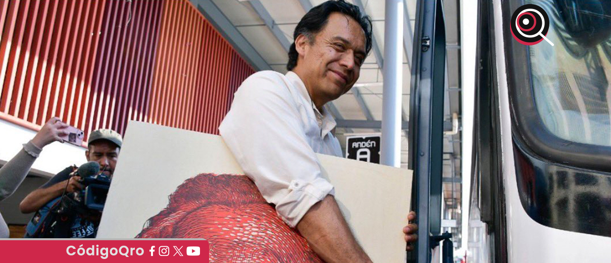 Tras su destitución, Marx Arriaga permaneció casi cuatro días en su oficina