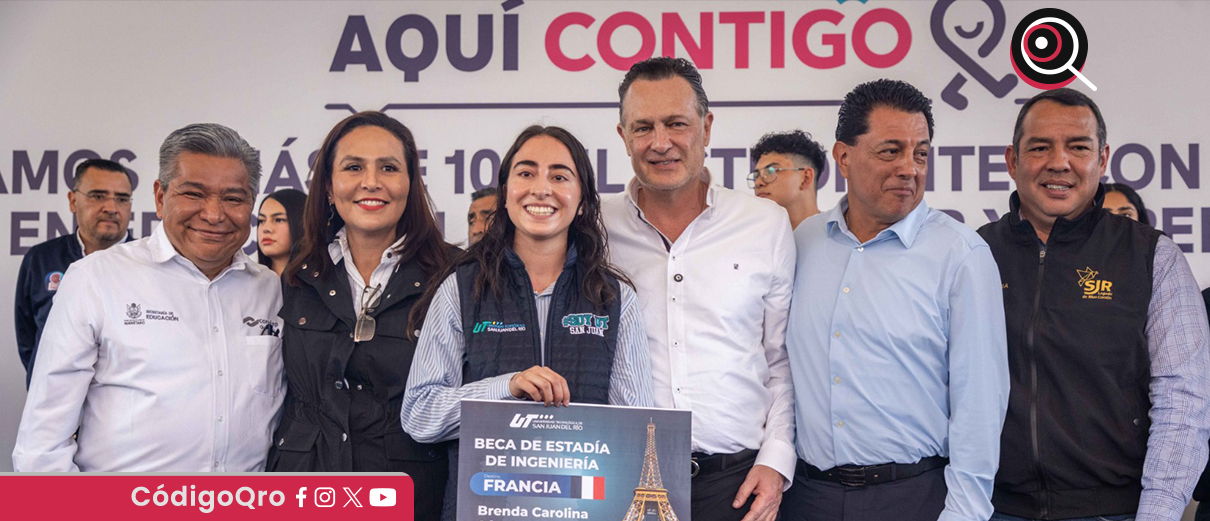 El gobernador de Querétaro, Mauricio Kuri, entregó equipo educativo en San Juan del Río