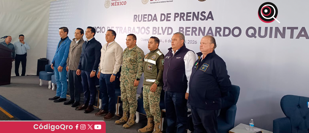 Autoridades estatales y los responsables de la obra