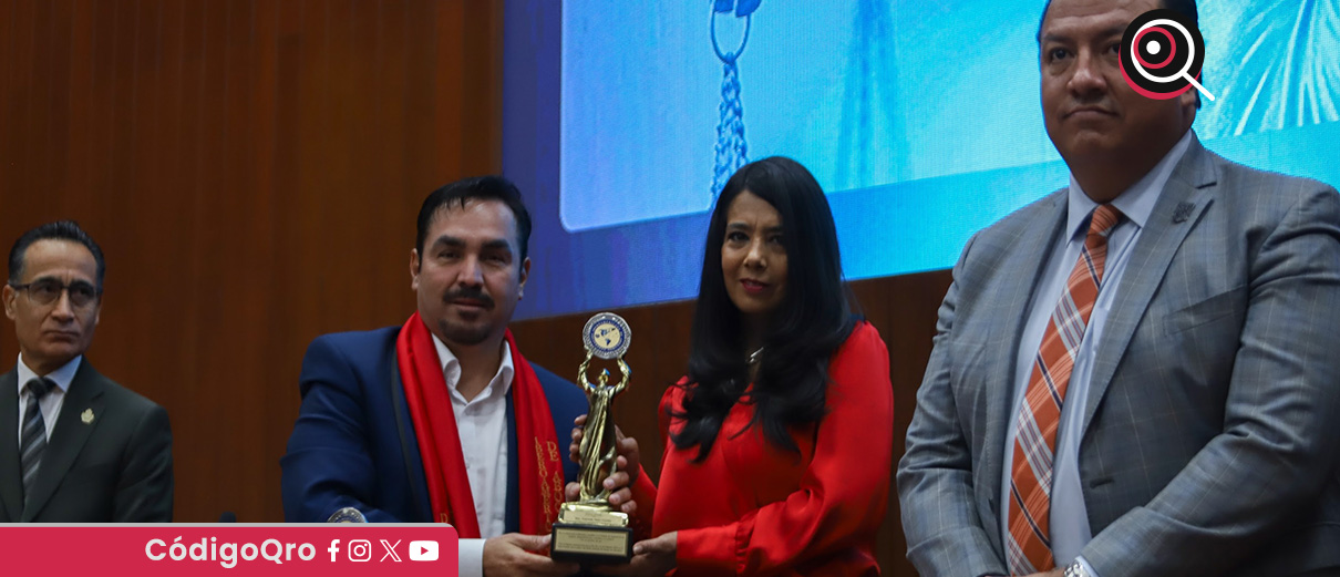 Derecho UAQ recibe premio de Federación Iberoamericana de Abogados