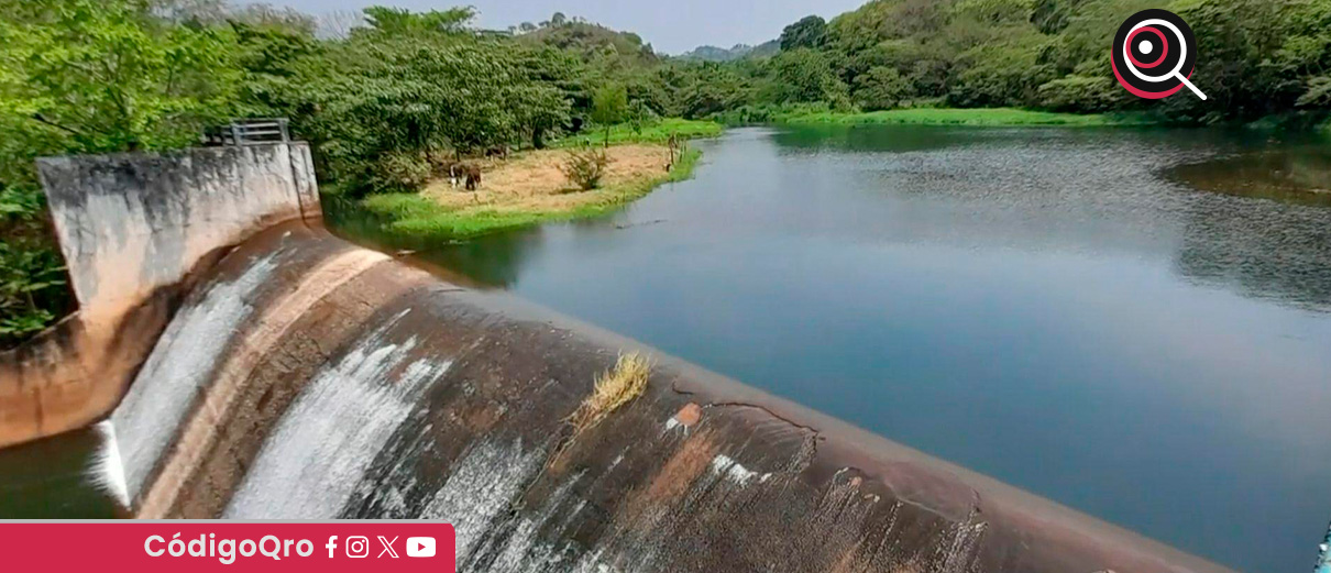 La presa El Cajón está totalmente llena