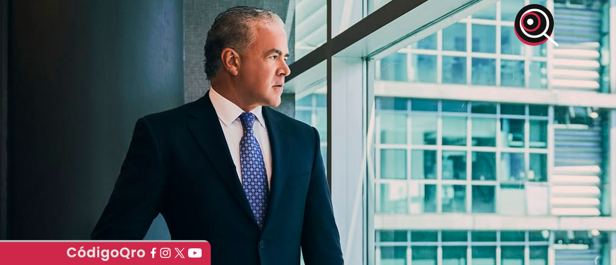 UIF, Raúl Rocha, Miss Universo